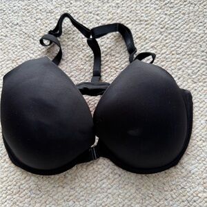 PINK Victoria's Secret Black Molded T-Shirt Bra
